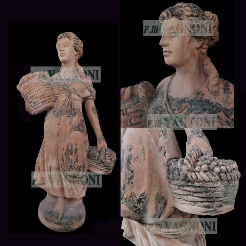 VECCHIA STATUA IN TERRACOTTA TOSCANA DONNA CON CESTE Cm. 105